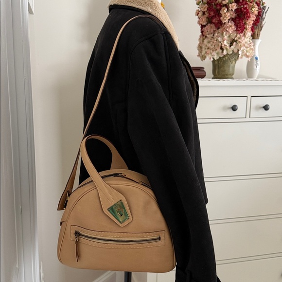 Authentic Rare Gucci Bag - Picture 13 of 16